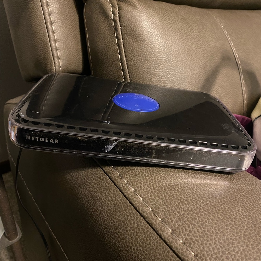 Netgear N600 wireless dual band router